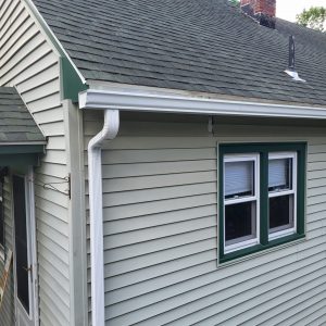 gutter and siding instalation (23)
