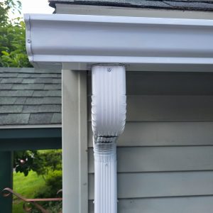 gutter and siding instalation (26)