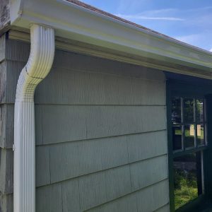 gutter and siding instalation (52)